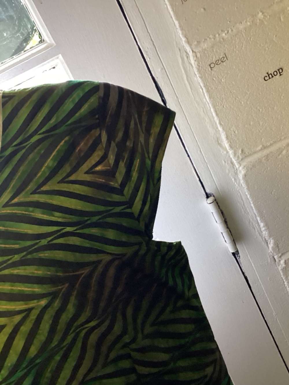 Authentic African  Print JUNGLE LEAVES POLISHED COTTON. HAND MADE !!! - Picture 8 of 8